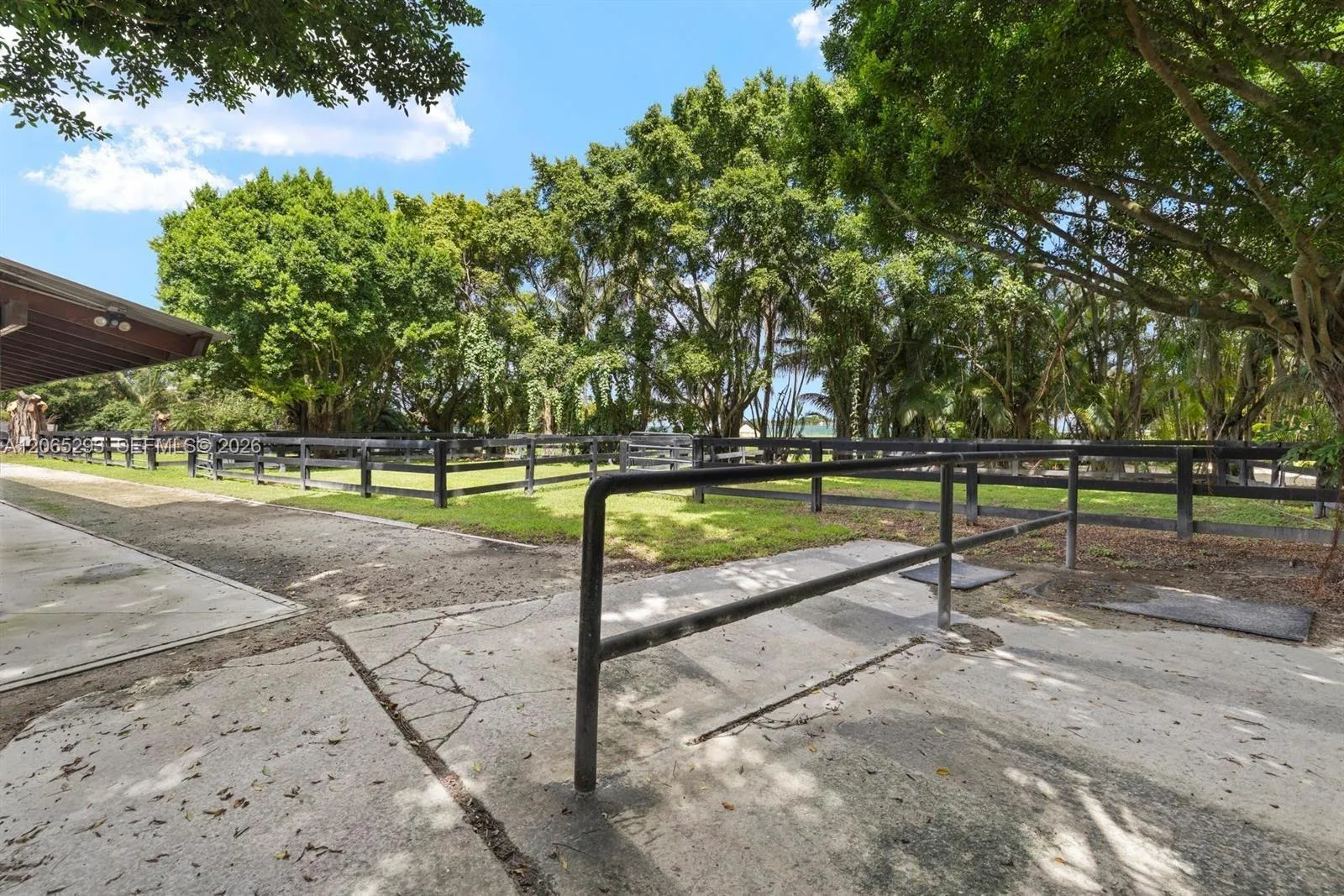 Property photo 28