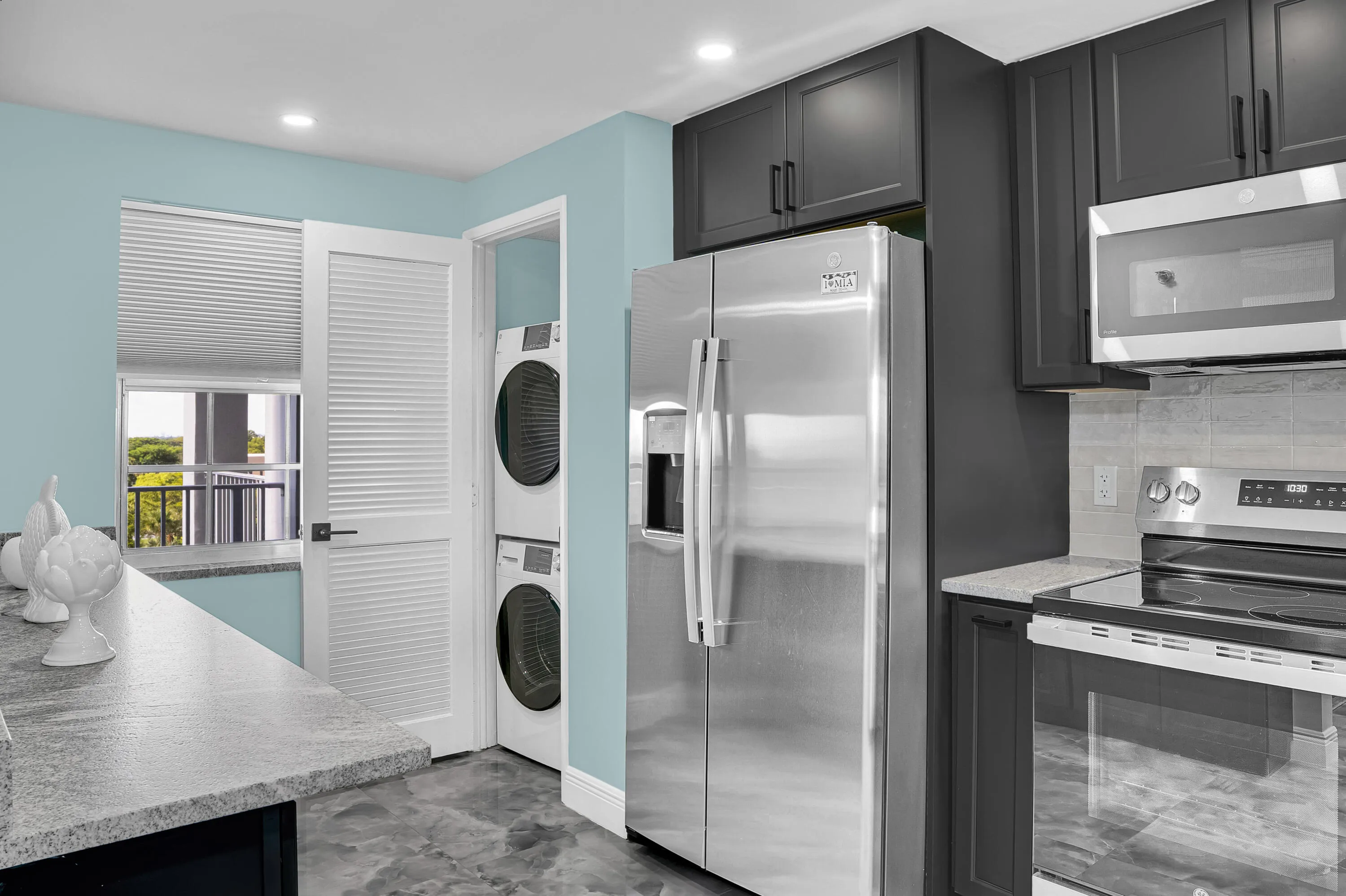 4015 W PALM AIRE_7