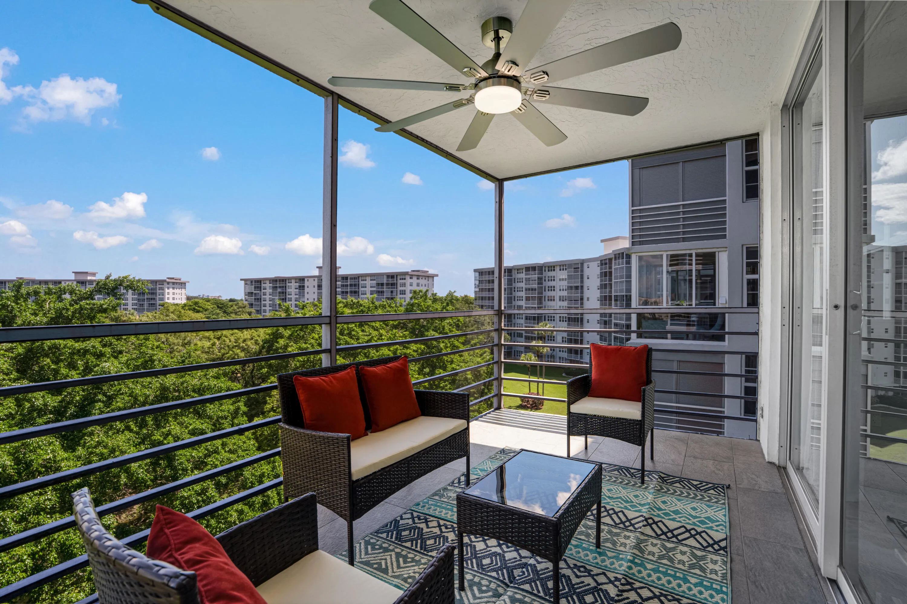 4015 W PALM AIRE_20