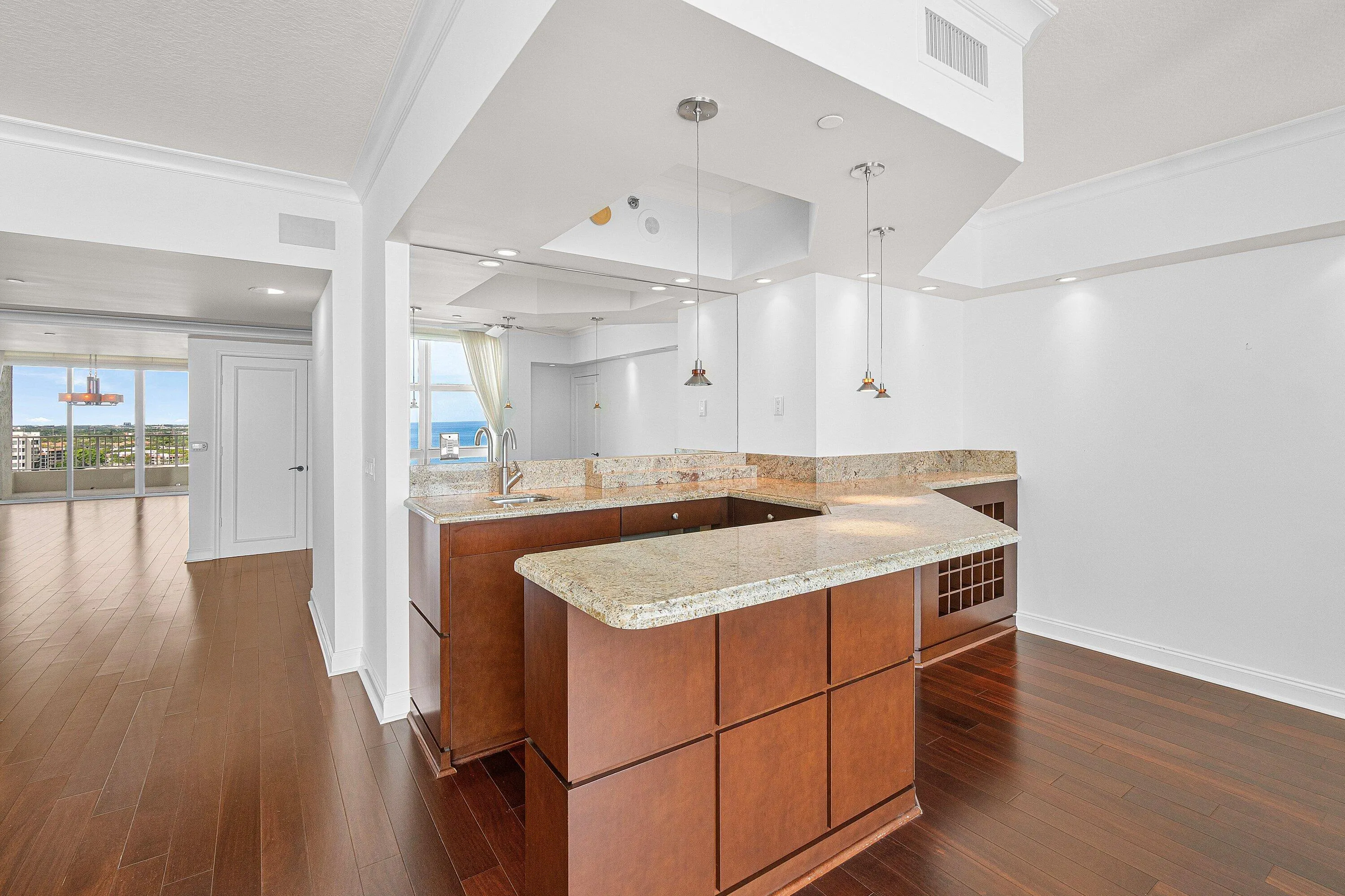 WET BAR