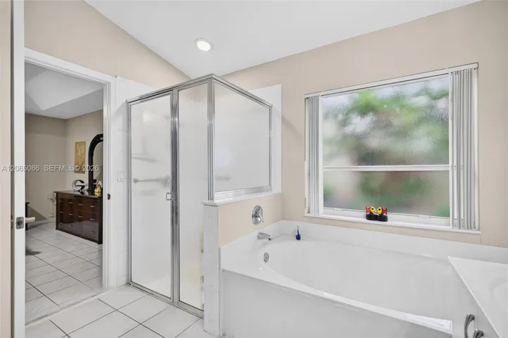 Windowed Primary Bathroom w/ Separate Shower and Tub