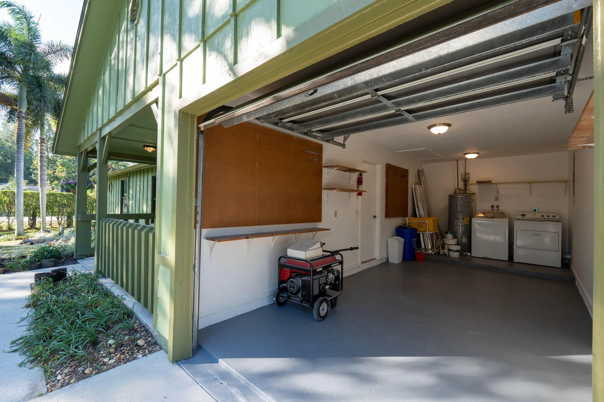 46-web-or-mls-A7404641