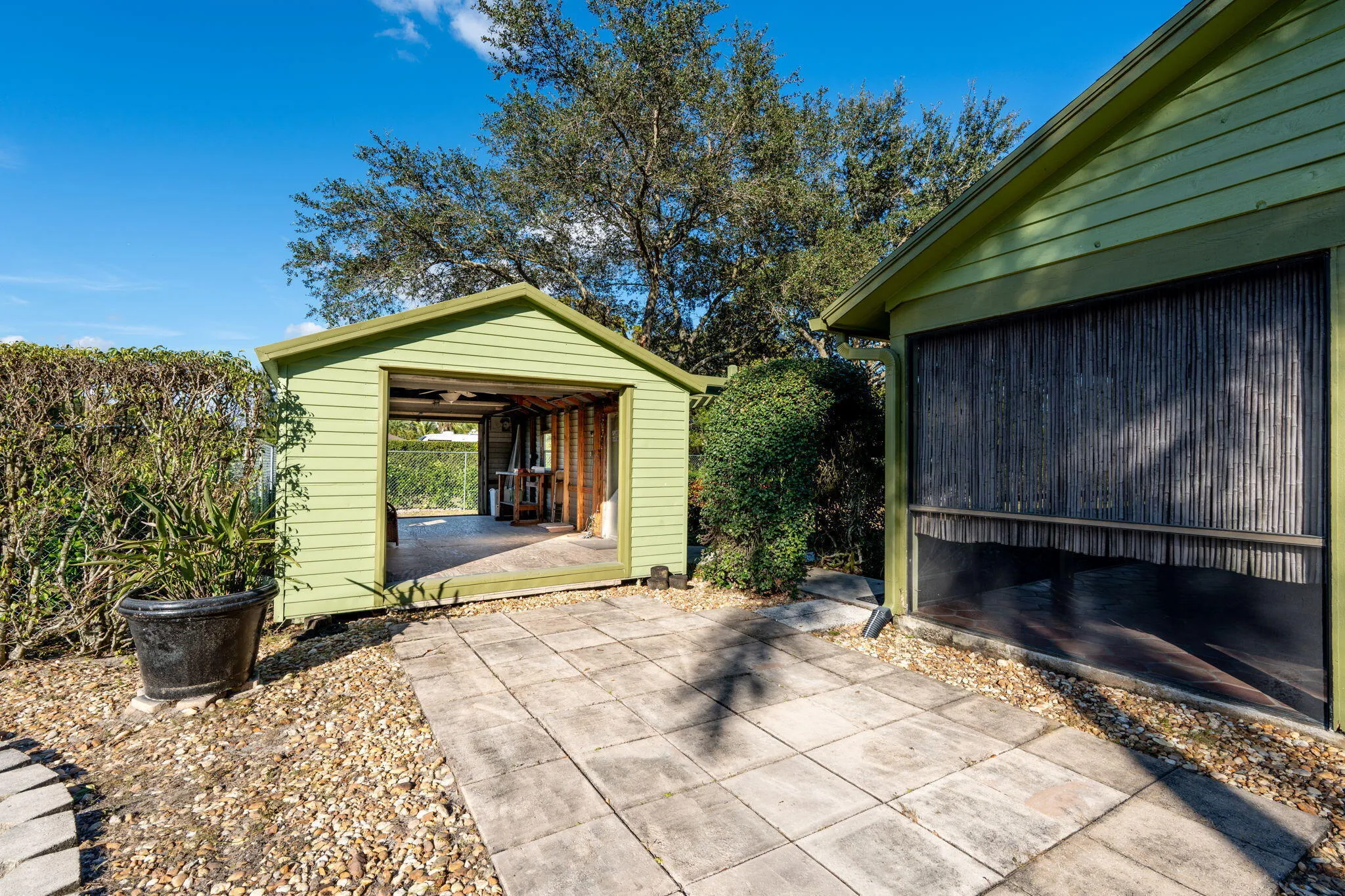 38-web-or-mls-A7404629