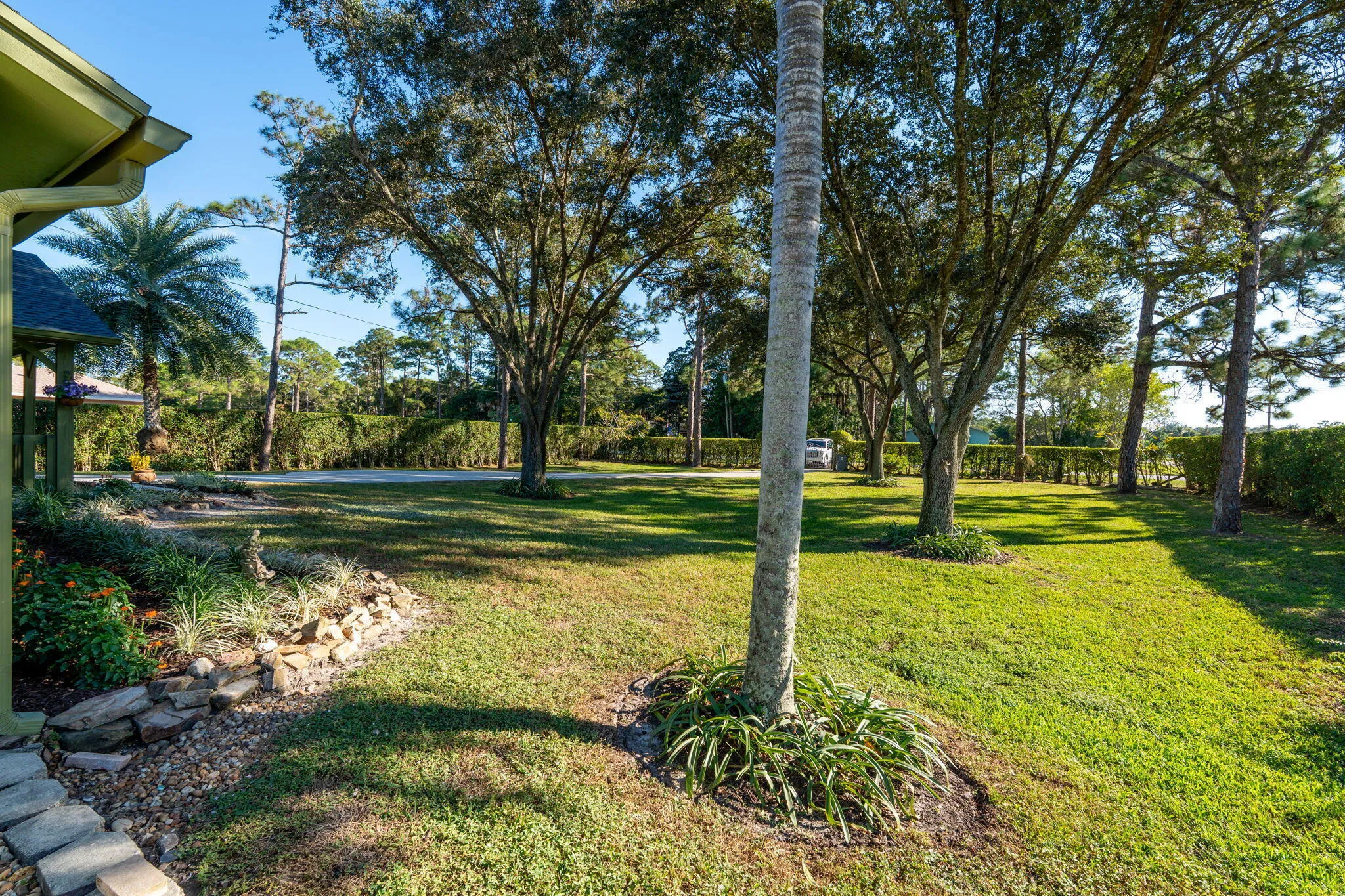 44-web-or-mls-A7404635