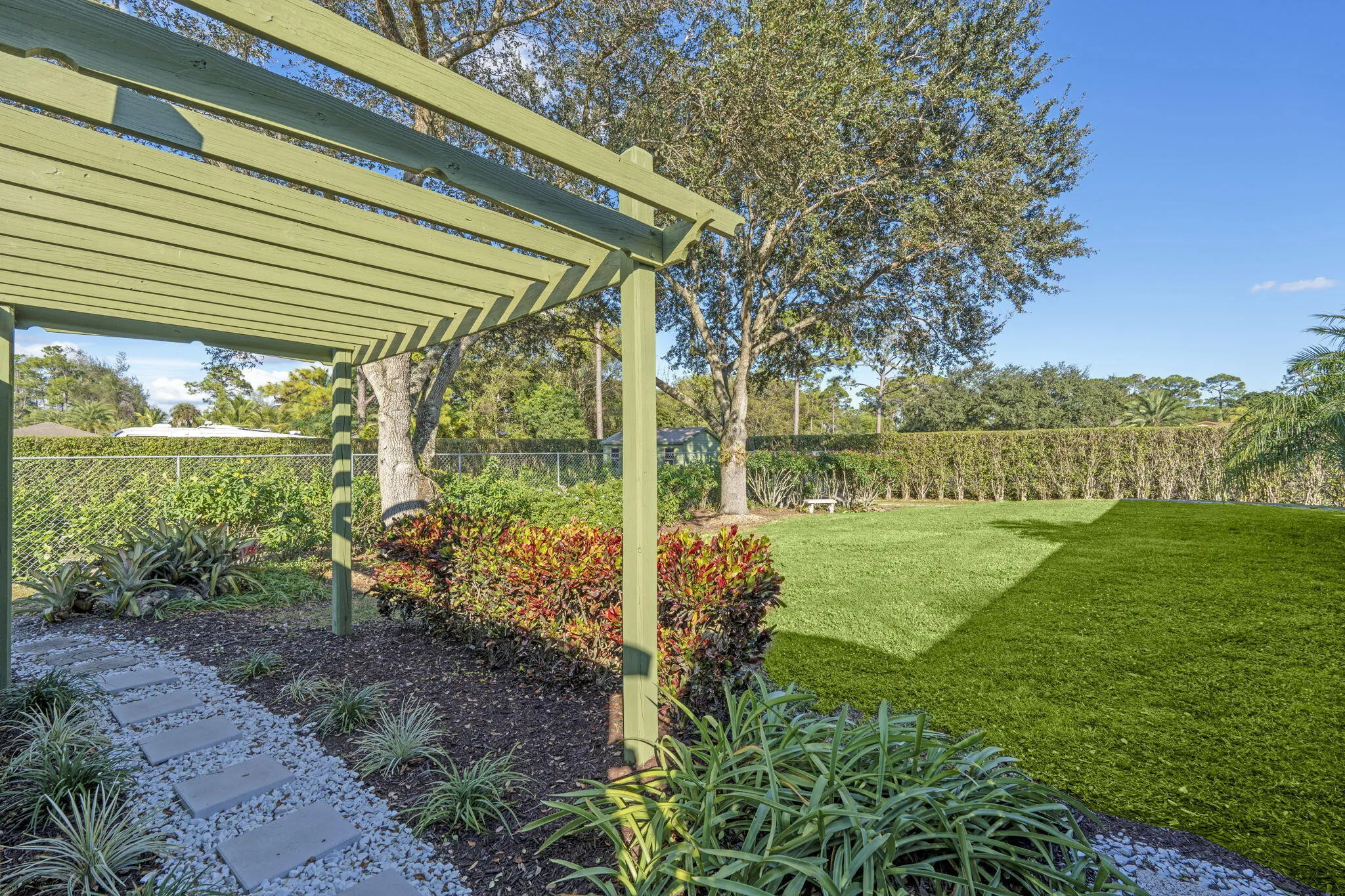 28-web-or-mls-A7404615
