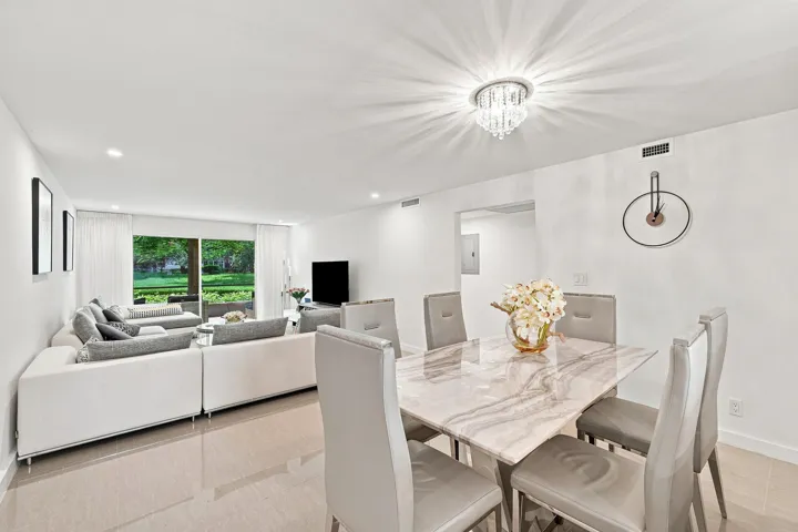 Dining Room/Living Room
