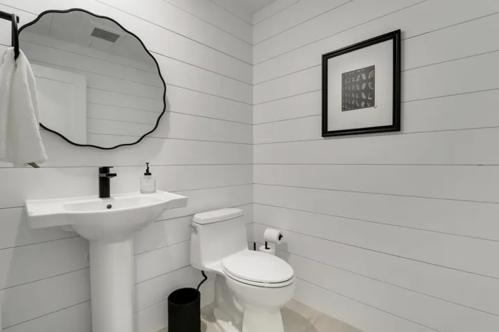 Guest Bathroom #3