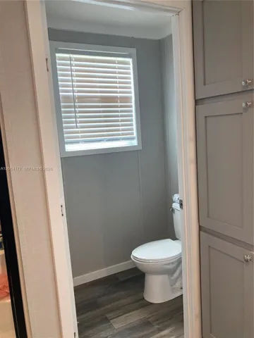 primary separate toilet
