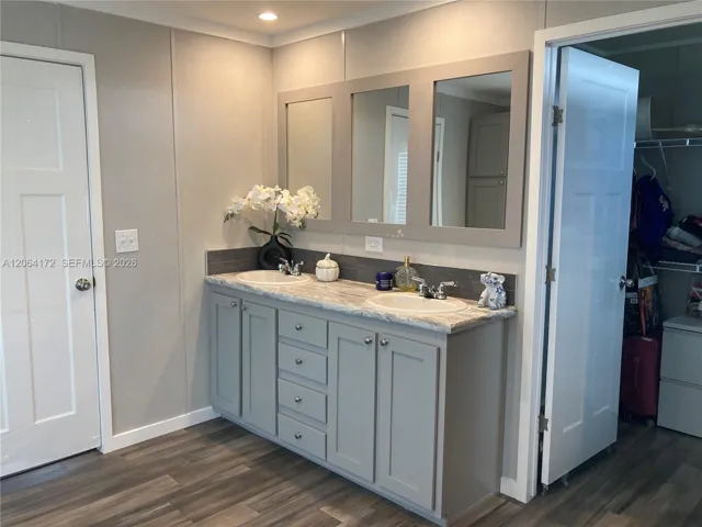 primary double sink