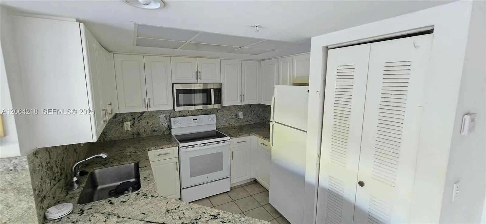 Lots of cabinets