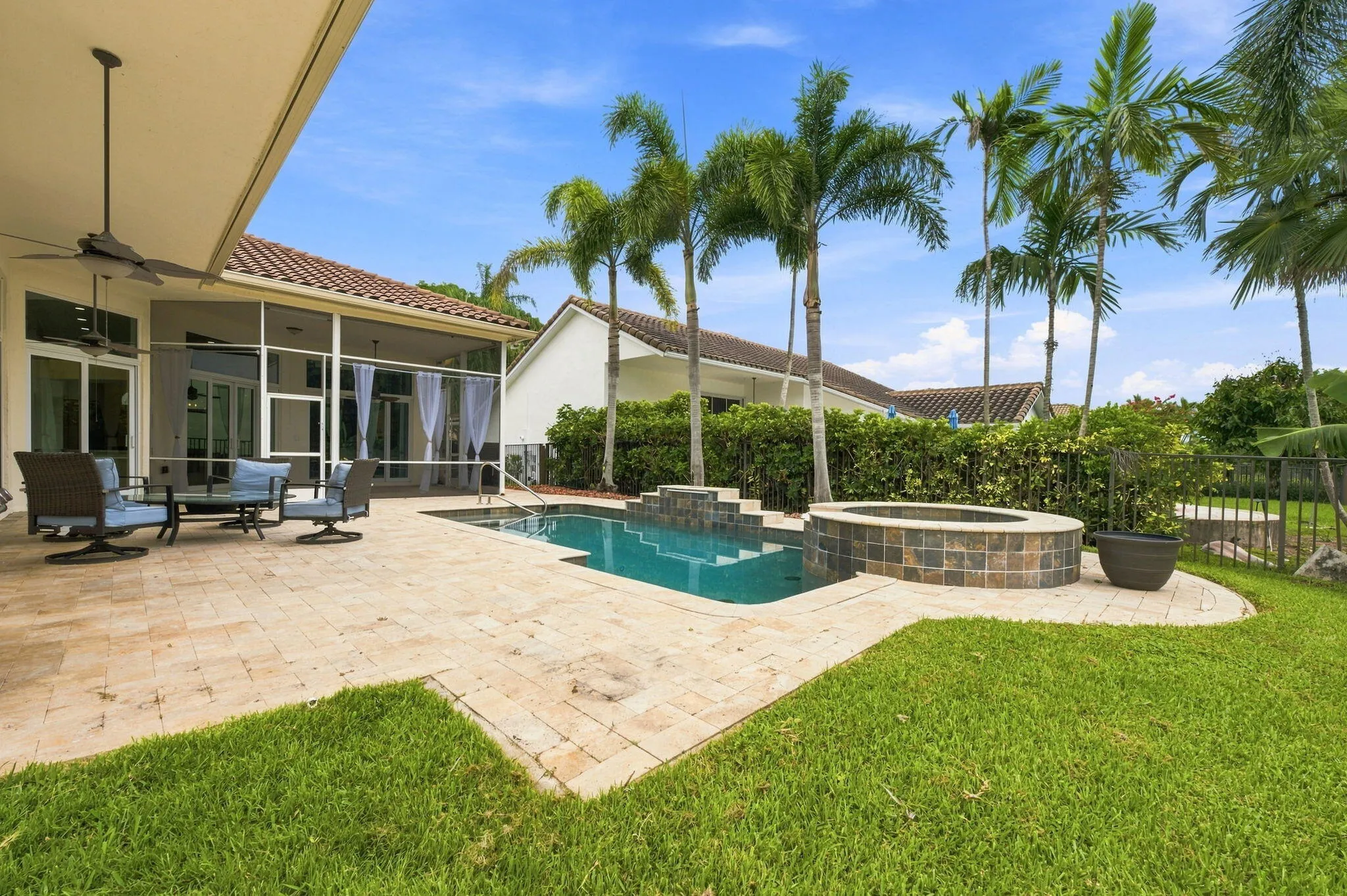37-web-or-mls-845-bayside-ln
