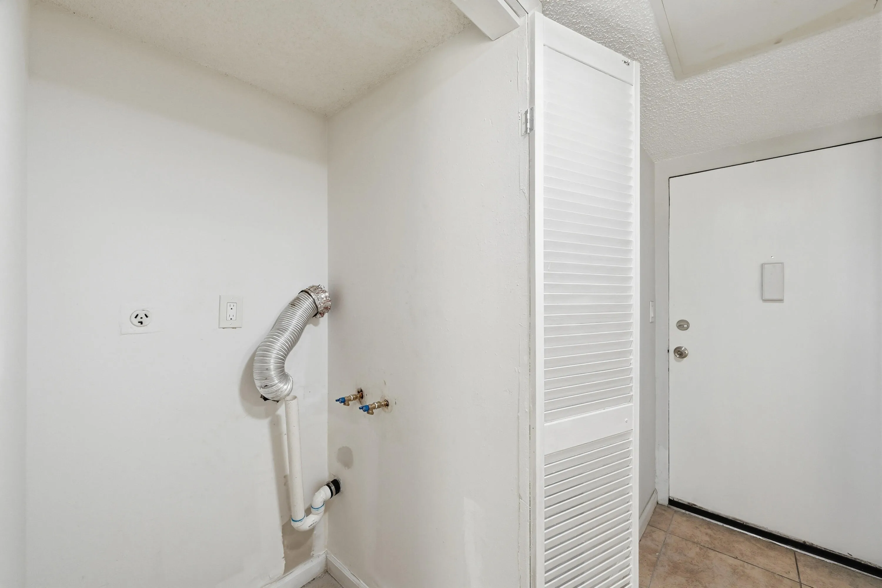 12_stl_9438