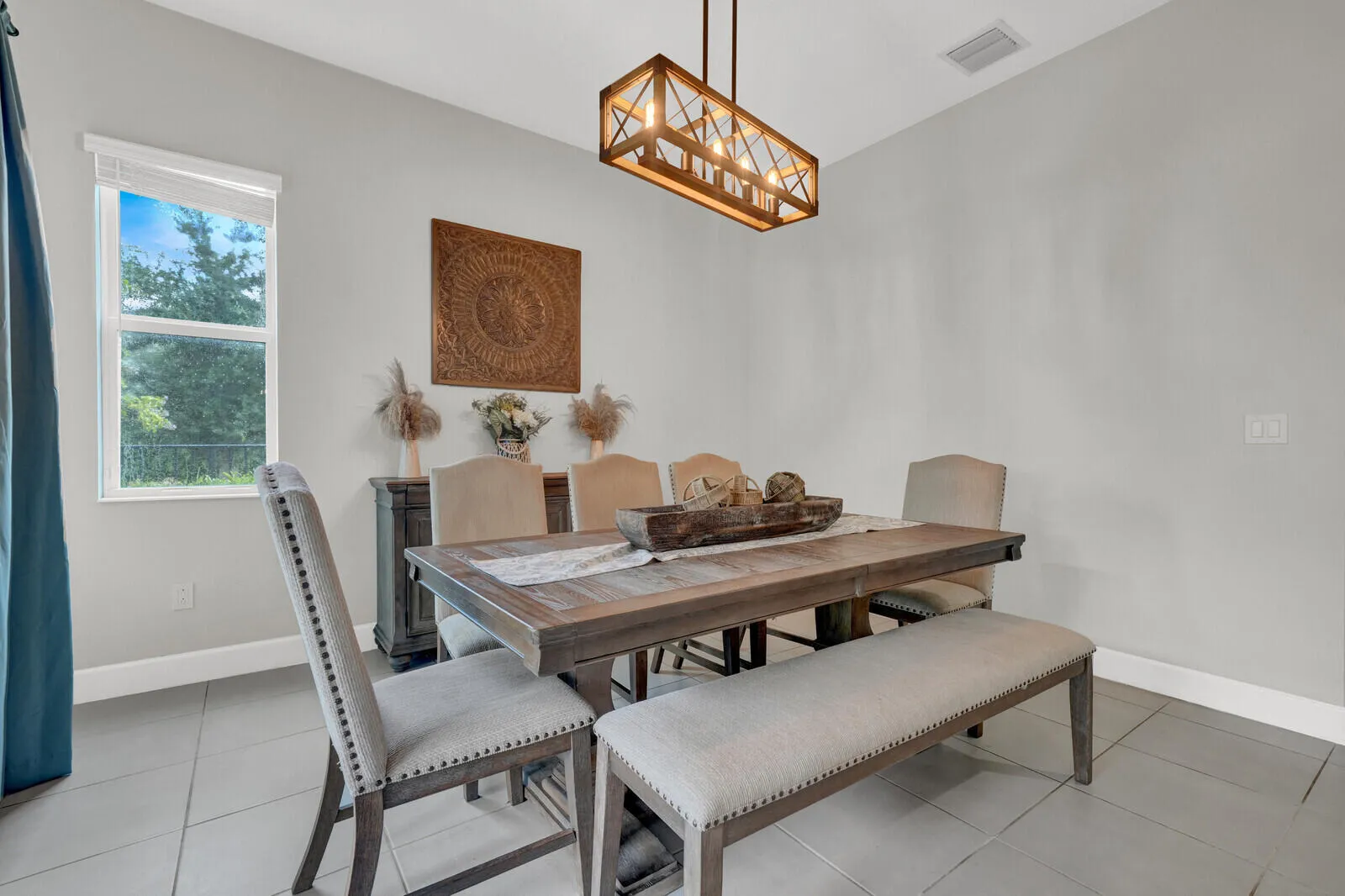 Formal Dining