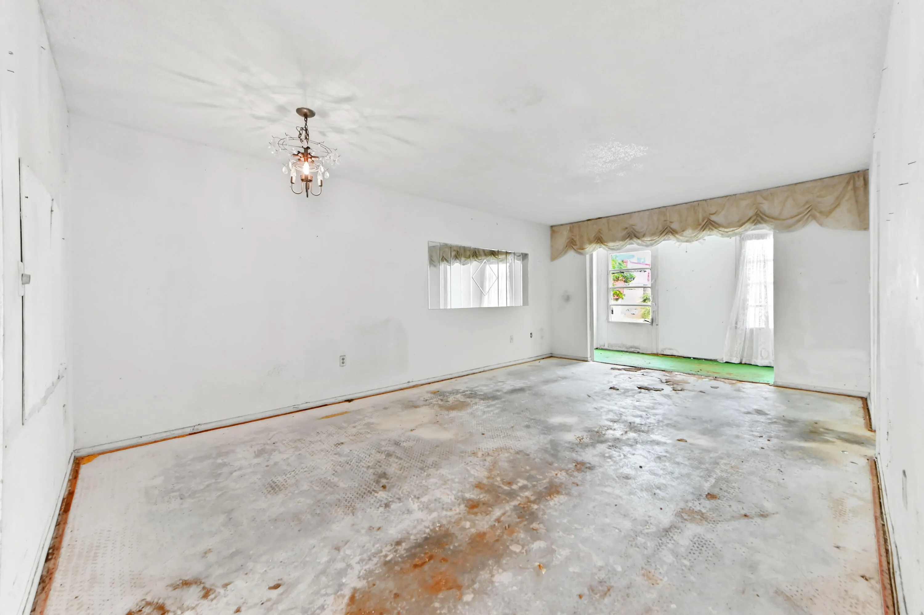 06 dining area 01