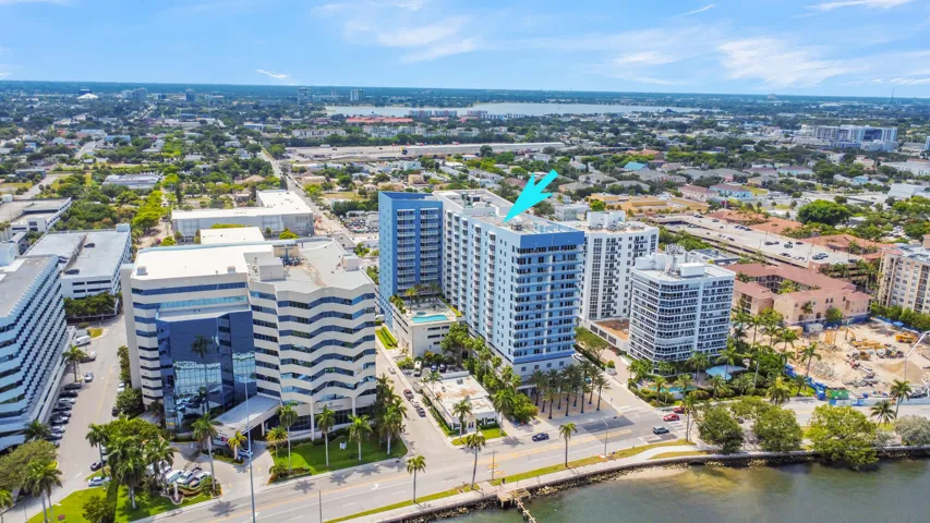 Slade Condo