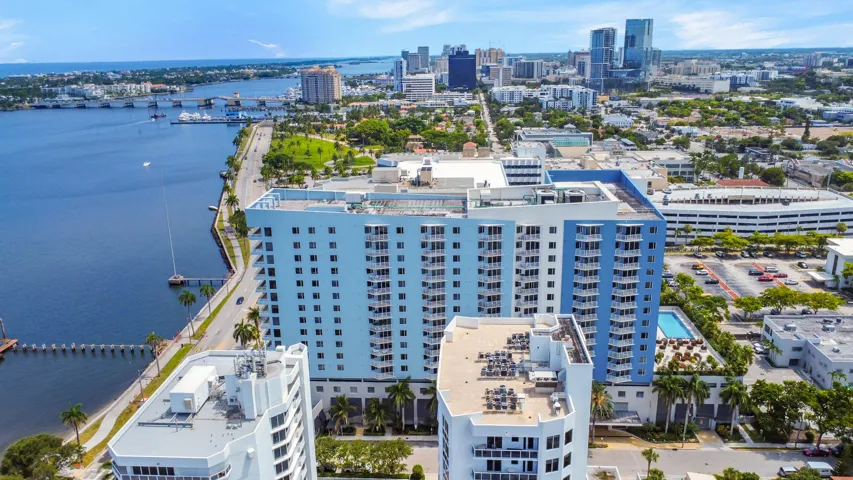 Slade Condo