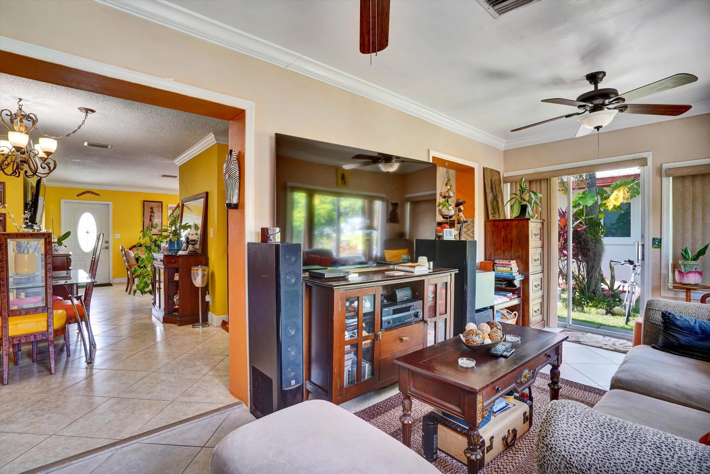 09-7107 NW 73rd St-9