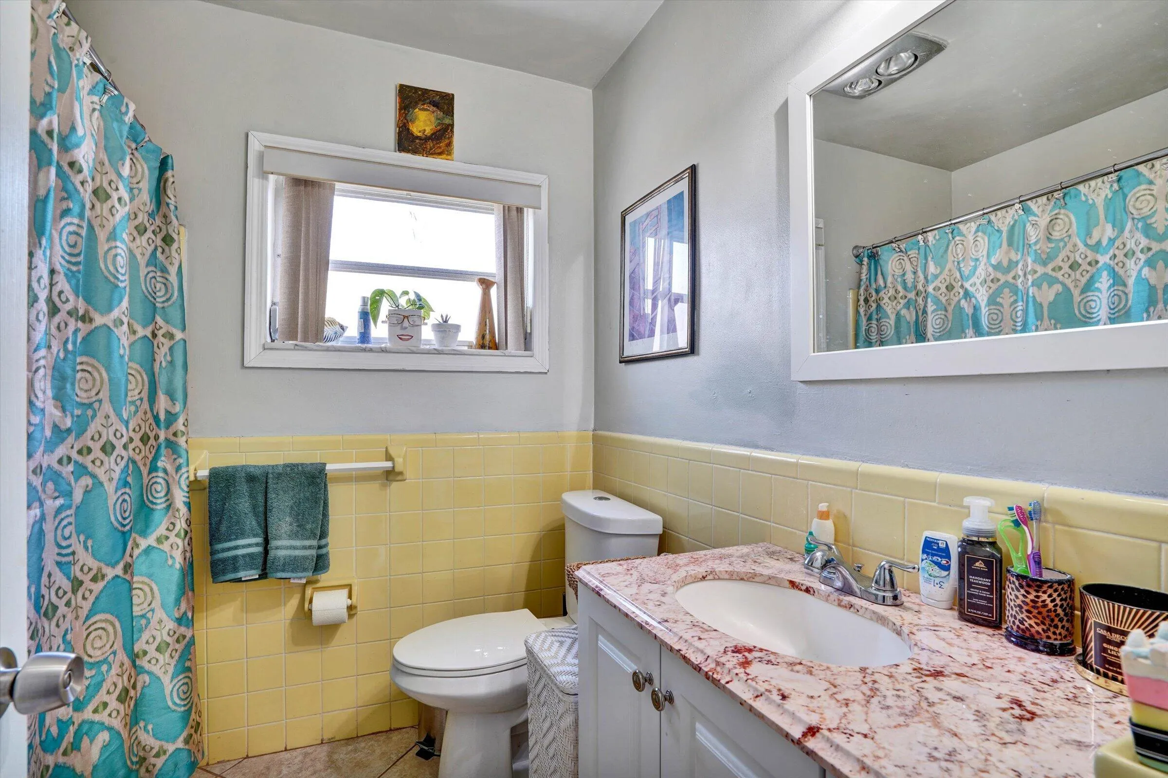16-7107 NW 73rd St-16