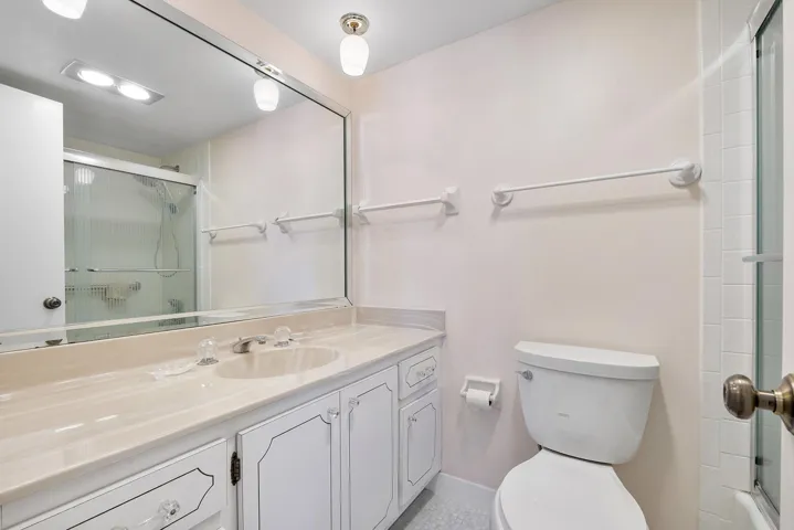 3300 S Ocean Blvd u1021_013