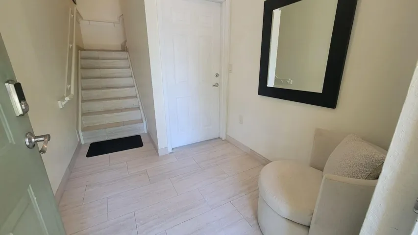 J5