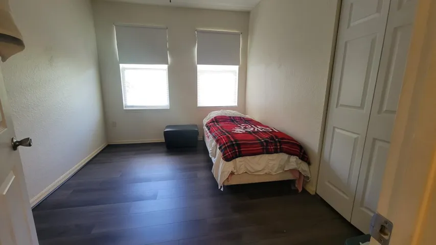 J35