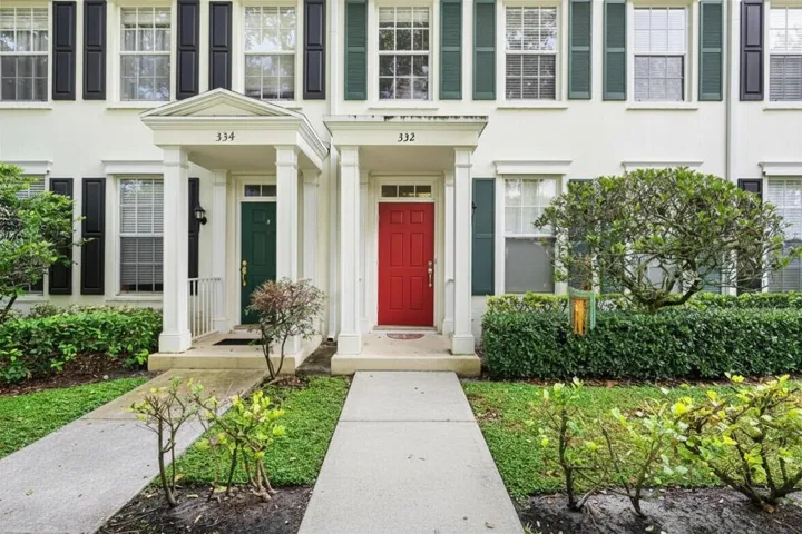 332 Legare Court