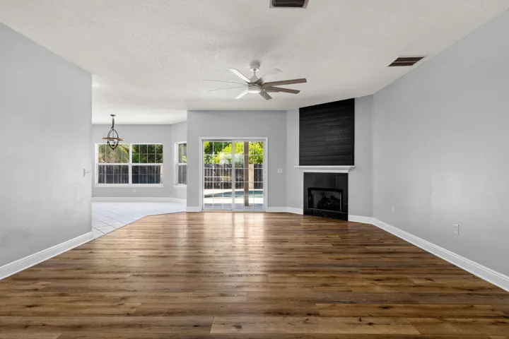 5-web-or-mls-PANHANDLE - 4601 MAGNOLIA B