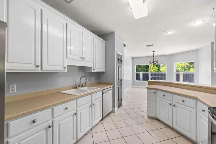 18-web-or-mls-PANHANDLE - 4601 MAGNOLIA