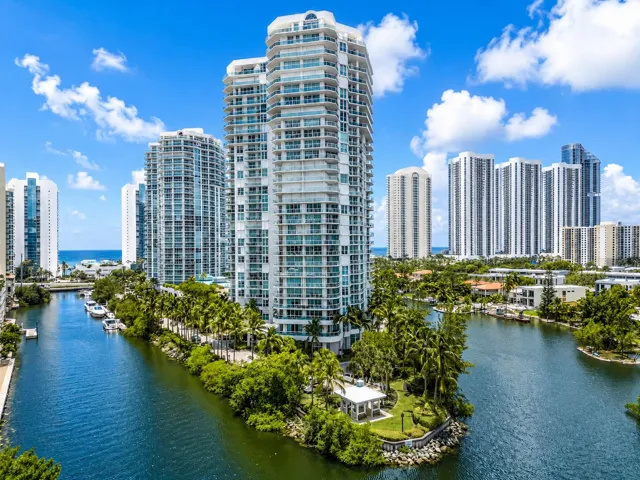 Tropical Waterfront Towers and Marina