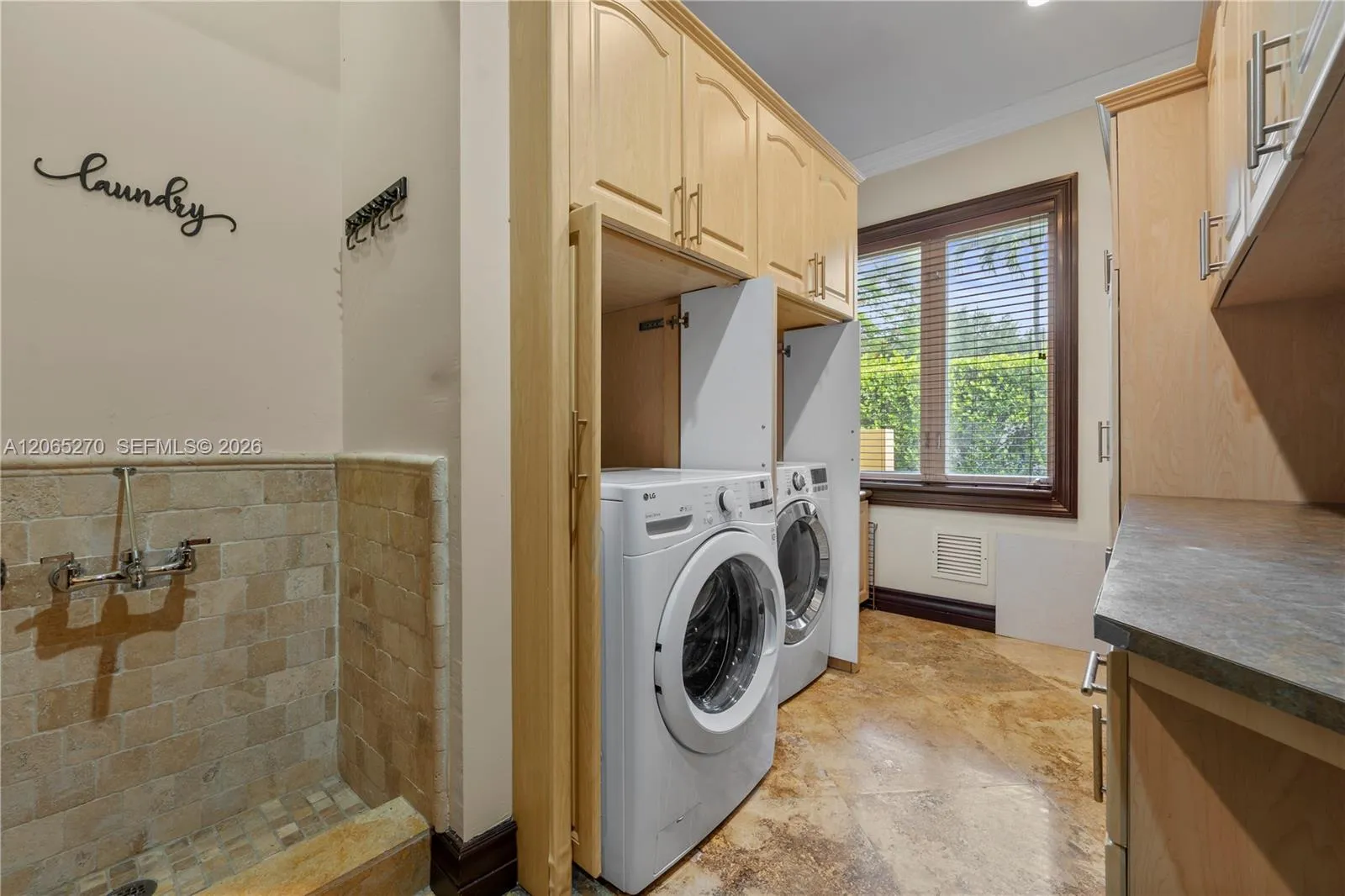 Property photo 36