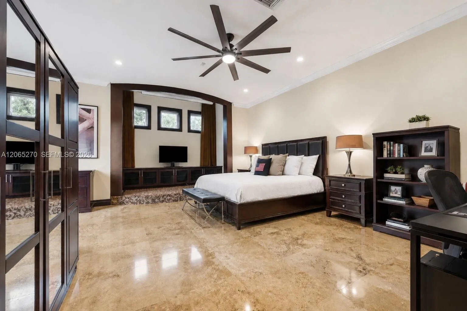 Property photo 46