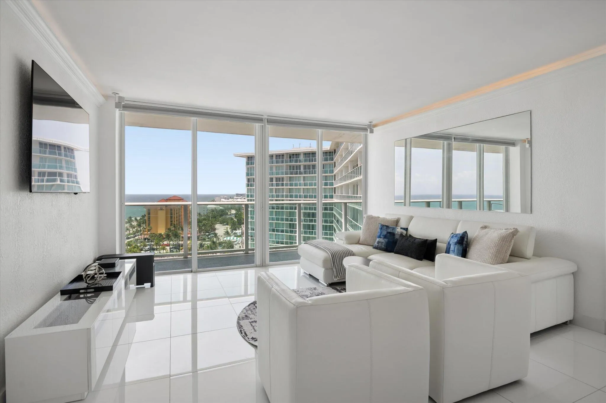 02-Fried-333 NE 21st AVe #1520-2