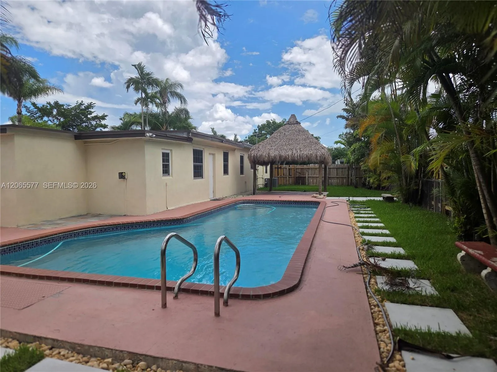 Property photo 40