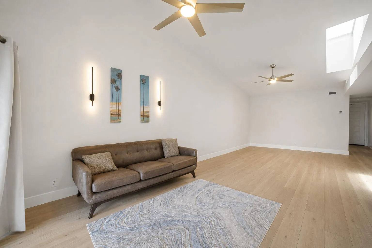 Livingroom-B