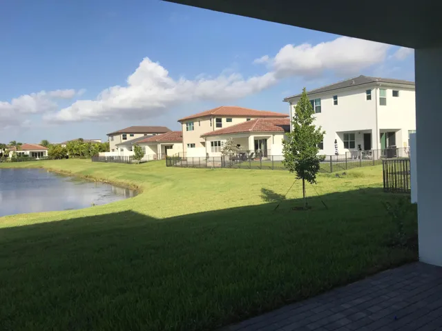 20181022_132836057_iOS