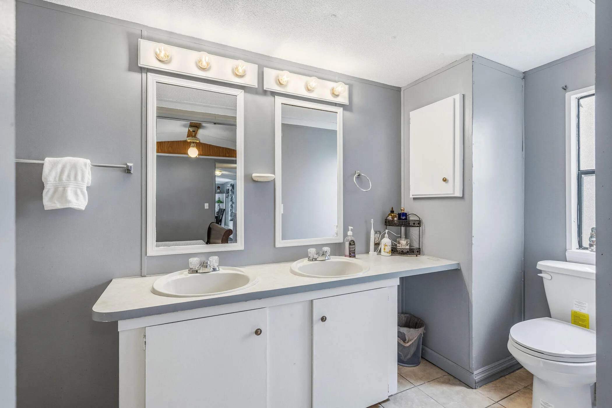 Property photo 25