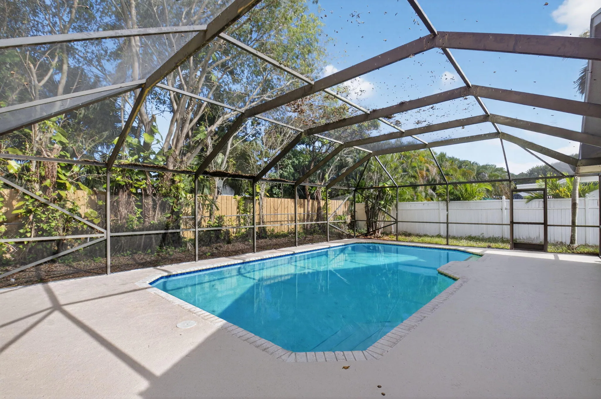 Property photo 38