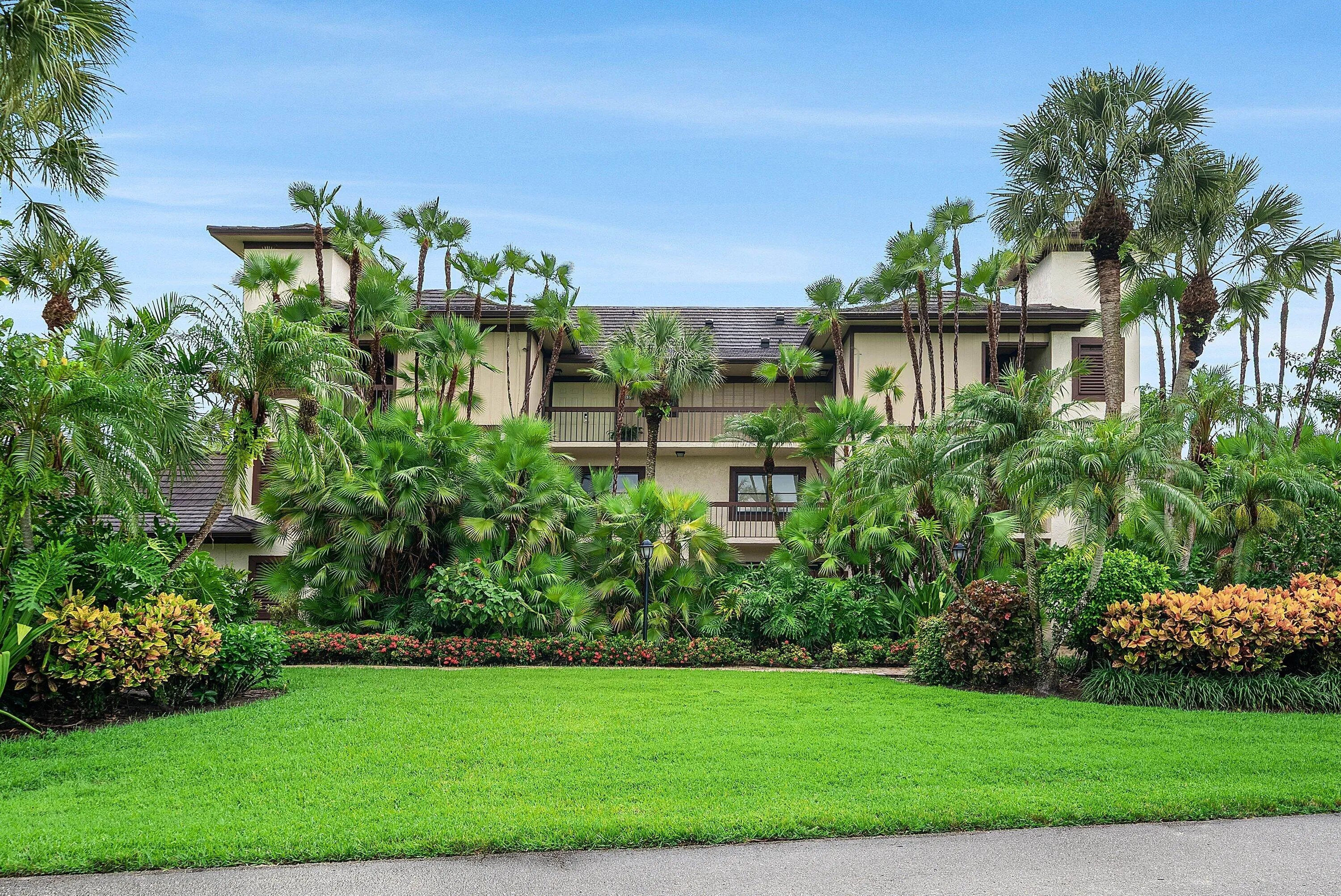 030-13388PoloRoadWest-201-WestPalmBeach-