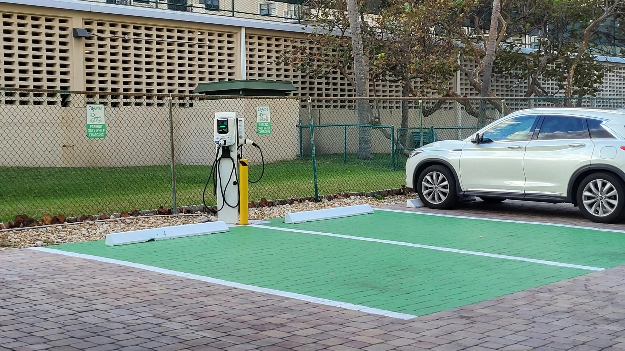 2-Electric car charger
