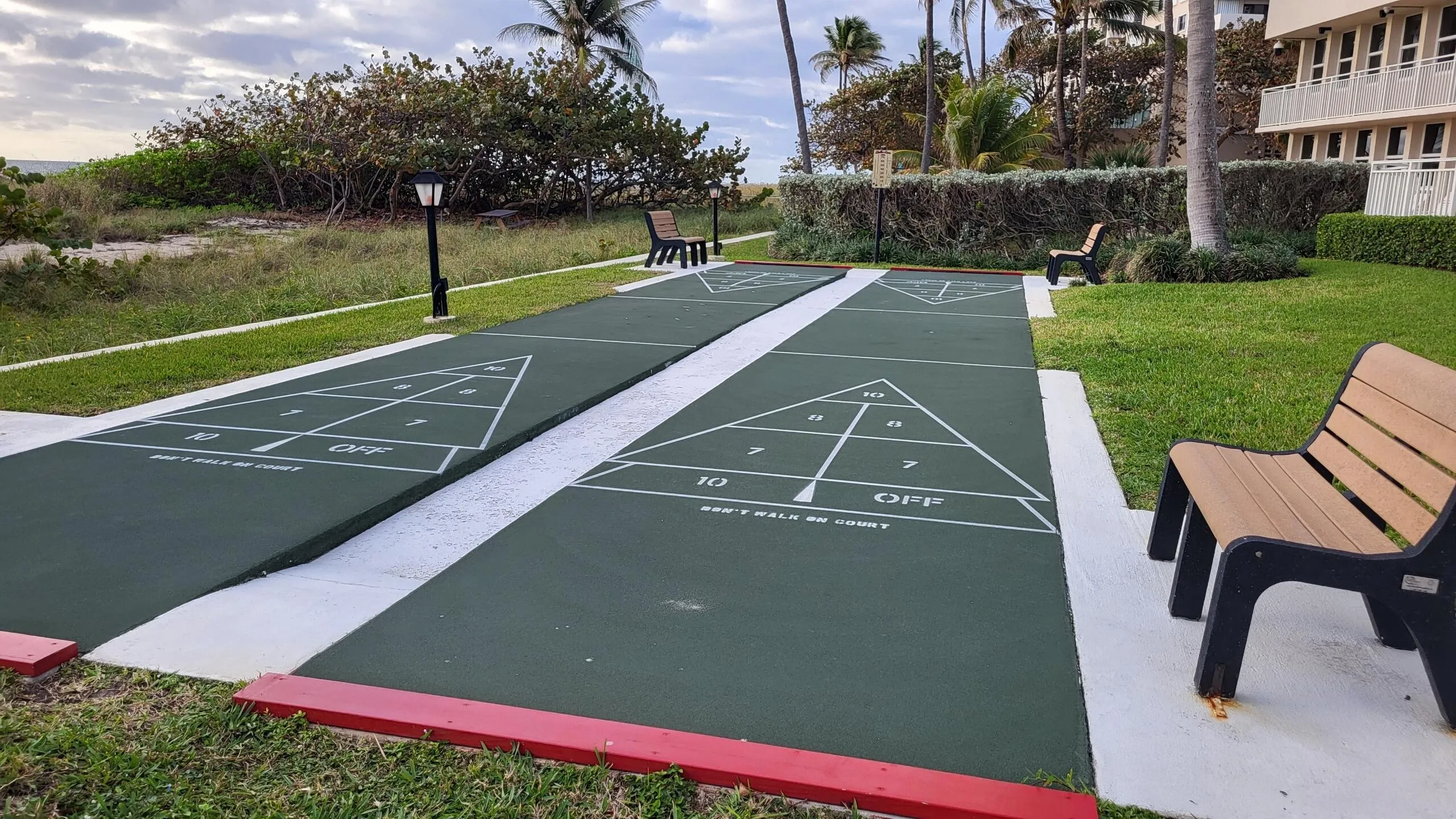 shuffle board