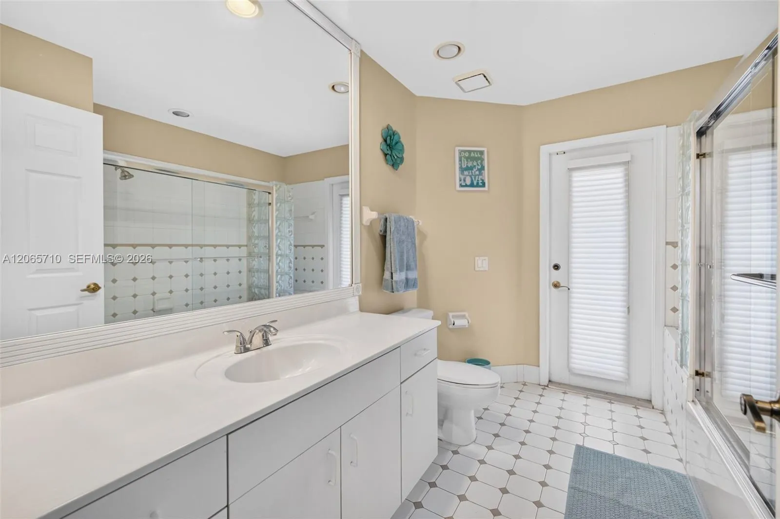 Property photo 109