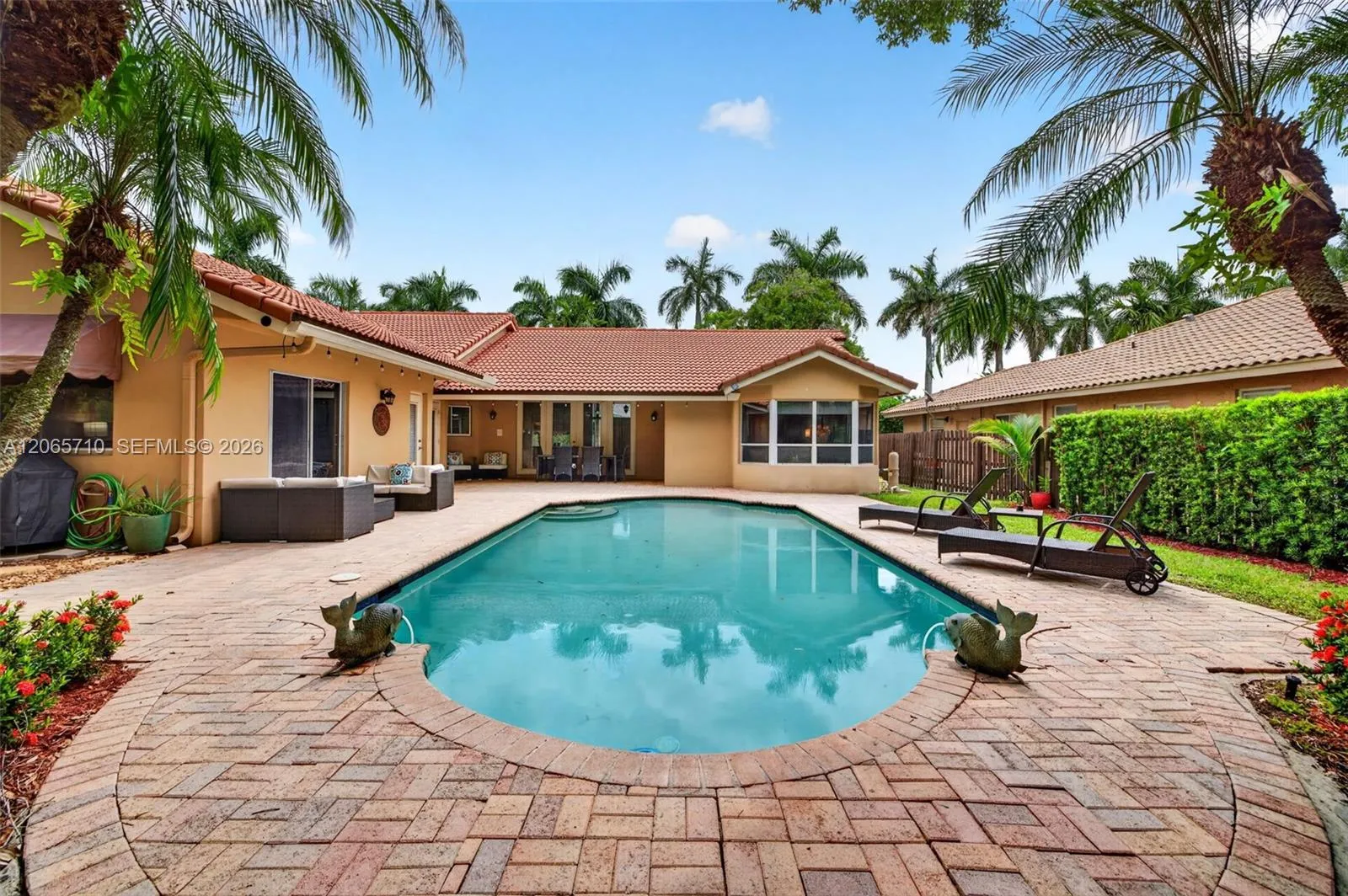 Property photo 124