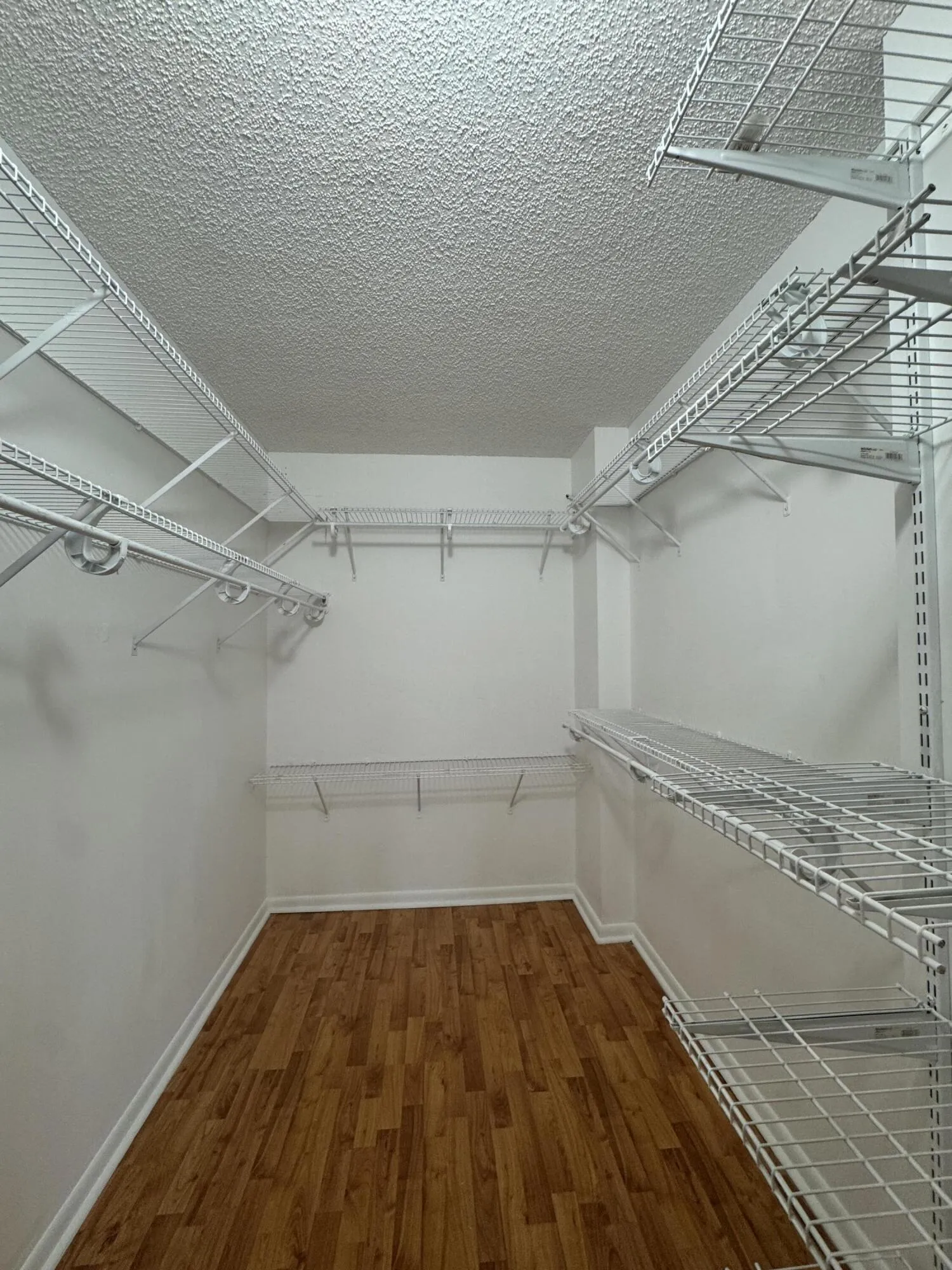 Master BD closet