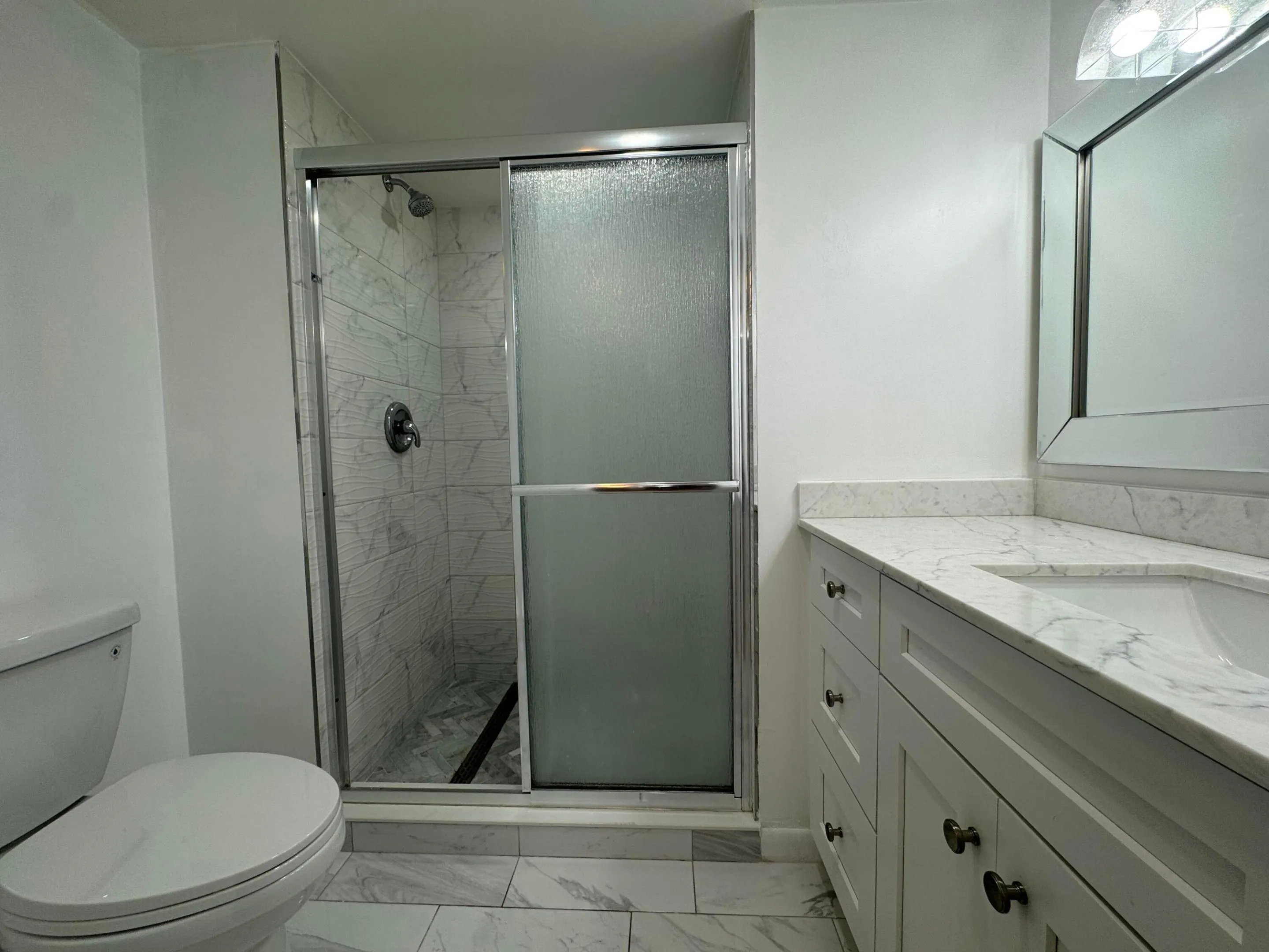 2nd Bathroom
