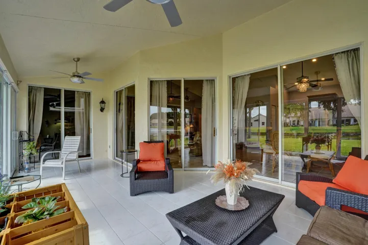 Enclosed bonus room