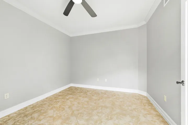 Flex Room