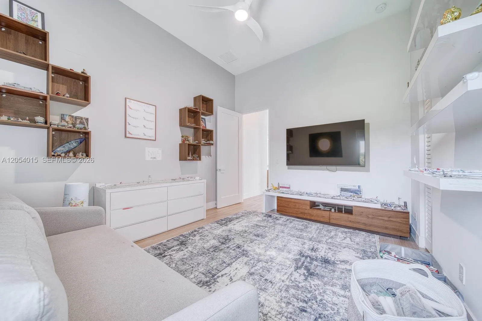 Property photo 80