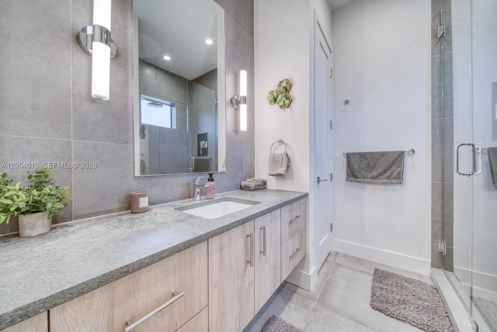 Property photo 70