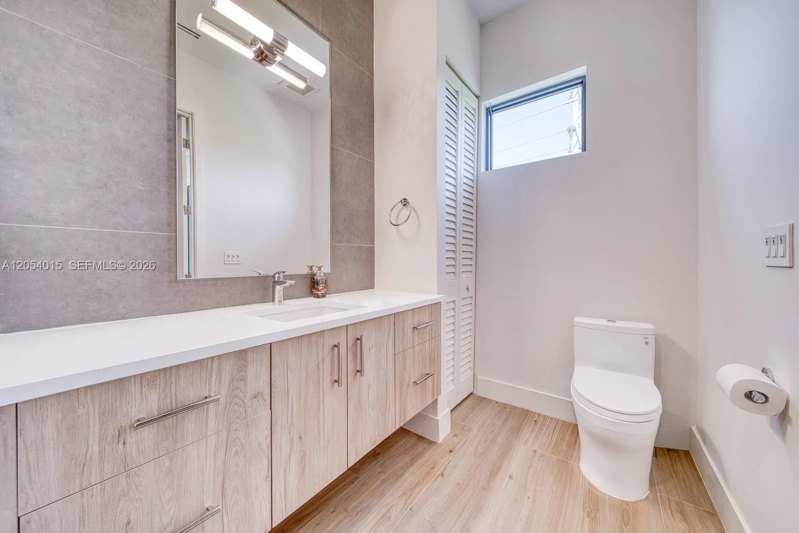 Property photo 78