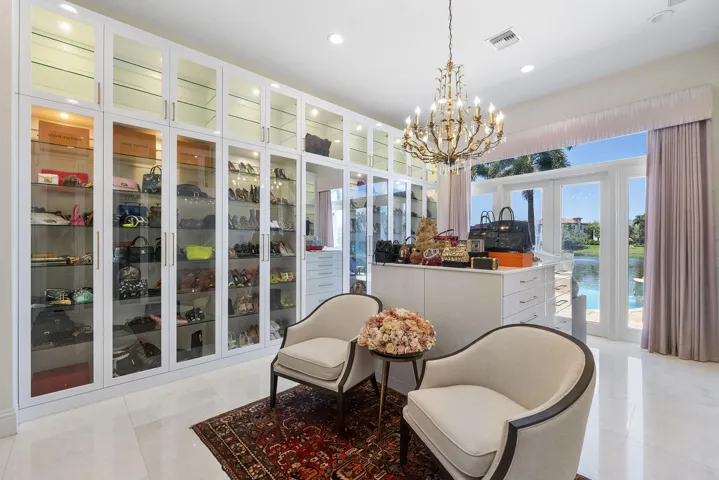366 Sweet Bay Ave_044